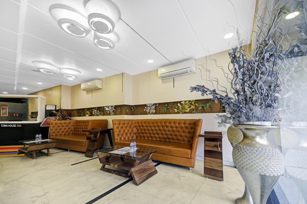 Townhouse Oak Hotel The Sudesh Raipur (Chhattisgarh) Exterior photo