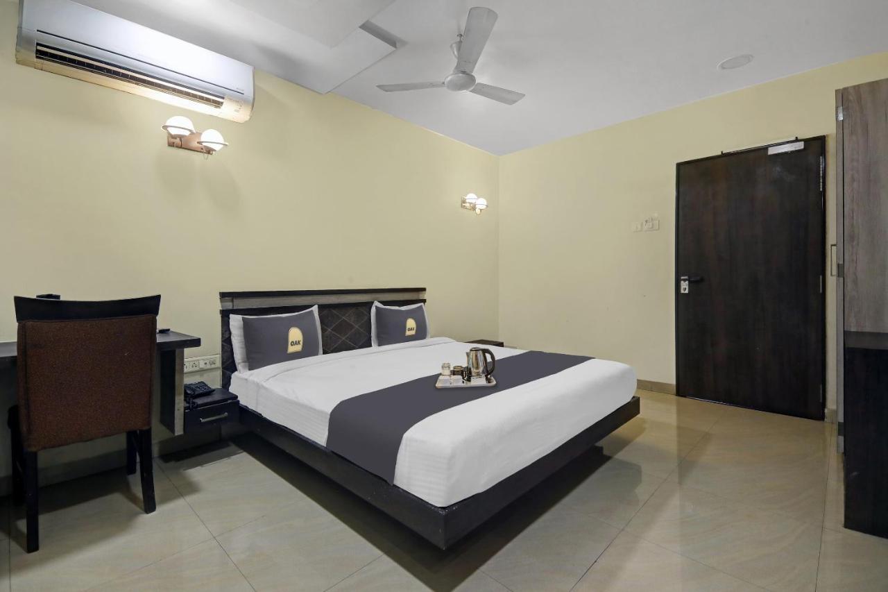 Townhouse Oak Hotel The Sudesh Raipur (Chhattisgarh) Exterior photo