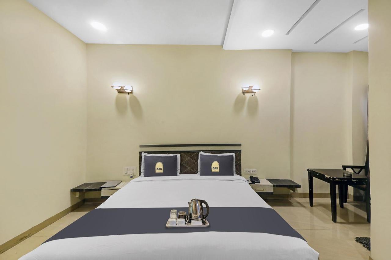 Townhouse Oak Hotel The Sudesh Raipur (Chhattisgarh) Exterior photo