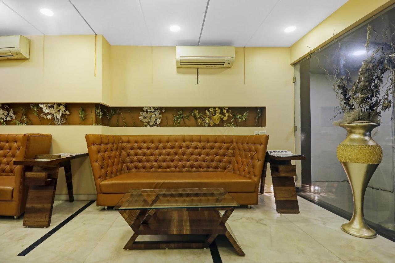 Townhouse Oak Hotel The Sudesh Raipur (Chhattisgarh) Exterior photo