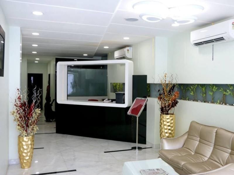 Townhouse Oak Hotel The Sudesh Raipur (Chhattisgarh) Exterior photo